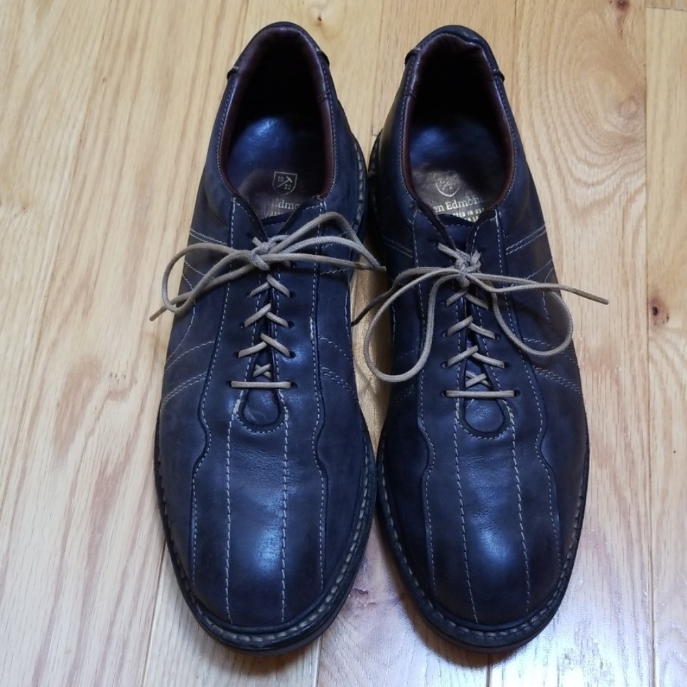 Blue Allen Edmonds Voyager Shoes 9.5 EEE 3E EUC